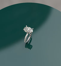 Load image into Gallery viewer, Mina D Fine Jewelry Oval diamond engagement ring 4 ct