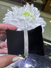 Load image into Gallery viewer, Mina D fine jewelry emerald cut diamond bangle bracele