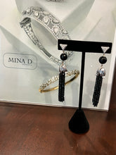 Load image into Gallery viewer, mina d spinel tassle earrings