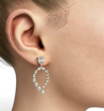 Load image into Gallery viewer, Diamond Pear Shape Diamond Dangling Earrings With Pear Shape Diamond Center