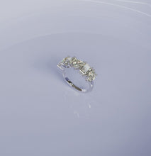 Load and play video in Gallery viewer, Diamond Fancy Shapes Five Stone Ring with Trillion Center
