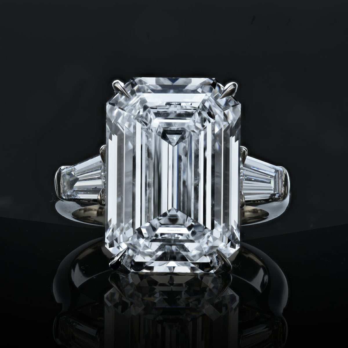 The Diamond Birthstone for the month of April | minadjewelry