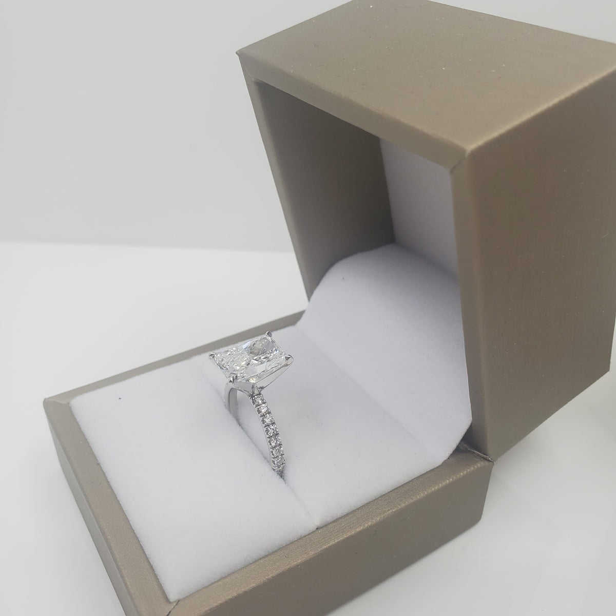 Mina D Fine Jewelry Diamond Engagement Rings | minadjewelry