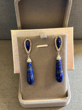 Load image into Gallery viewer, Blue Lapis Dangling Earrings

