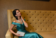 Load image into Gallery viewer, Moonstone &amp; Chalcedony Briolle Statement Necklace
