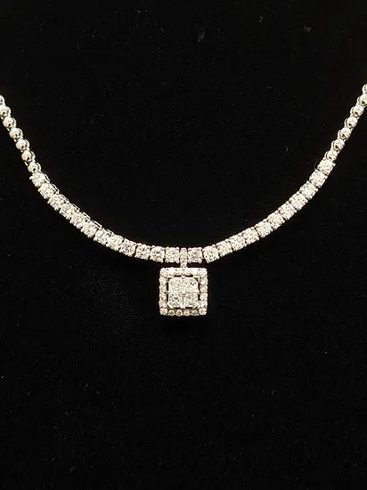 Diamond tennis necklace with Princess center