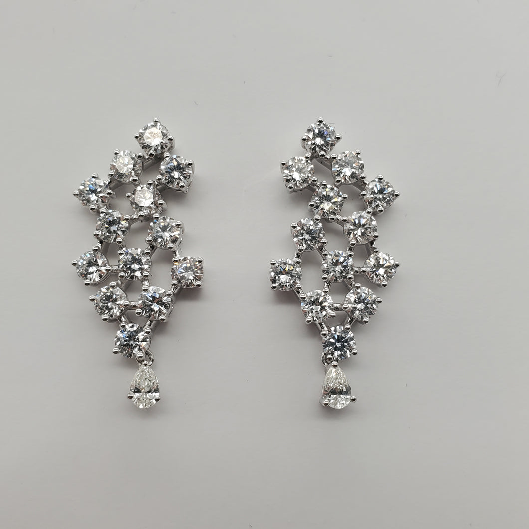 Diamondnetpsandrounddiamondearrings