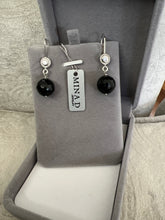 Load image into Gallery viewer, Onyx Dangling Earrings - minadjewelry
