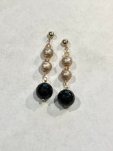 Load image into Gallery viewer, Champagne Pearl, Citrine and Faceted Onyx Earrings
