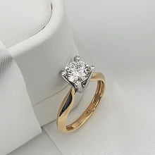 Load image into Gallery viewer, Signature Classic Solitaire Diamond Engagement Ring
