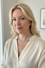 Load image into Gallery viewer, Aquamarine Necklace on Model - Correct Bead Size
