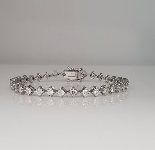 cardinal point diamond tennis bracelet