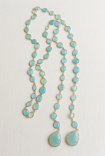 Load image into Gallery viewer, Chalcedony vermeil lariat on ivory linen
