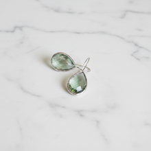 Load image into Gallery viewer, Cleaned Up Product Photo
