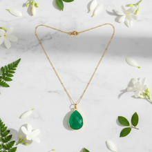 Load image into Gallery viewer, Green Agate Pendant Necklace on Vermeil Chain - minadjewelry
