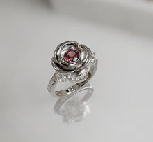 Load image into Gallery viewer, Diamond Rose Ring
