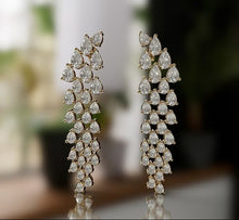 Load image into Gallery viewer, Flowing Pear Shapes Diamond Earrings
