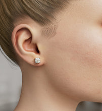 Load image into Gallery viewer, mina d fine jewelry classic diamond stud earrings 2 carat
