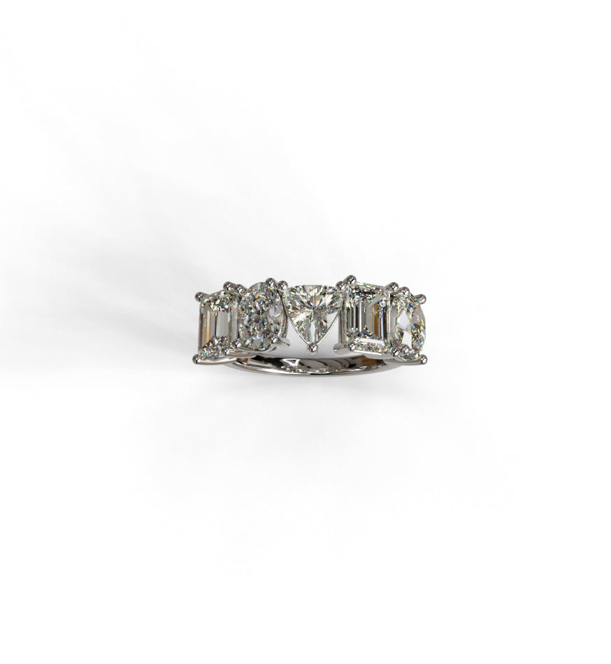 mina d fine jewelry trillion center diamond band