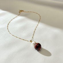 Load image into Gallery viewer, Pearl and red tiger eye necklace - single chain
