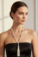 Load image into Gallery viewer, Pearl tassel necklace model shot
