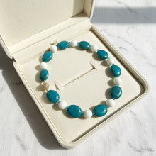 Load image into Gallery viewer, Turquoise white agate necklace in cream velvet box
